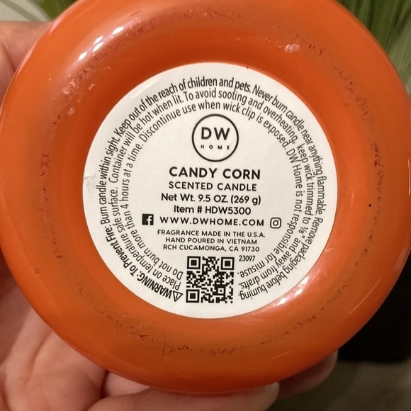 DW HOME CANDY CORN Halloween JAR CANDLE NEW - Picture 4 of 9